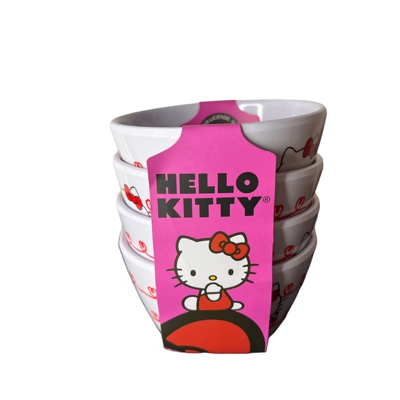 Hello Kitty Valentine's Day Red Heart Tidbit Mini Bowls-Set of 3-New in Package - Picture 2 of 5